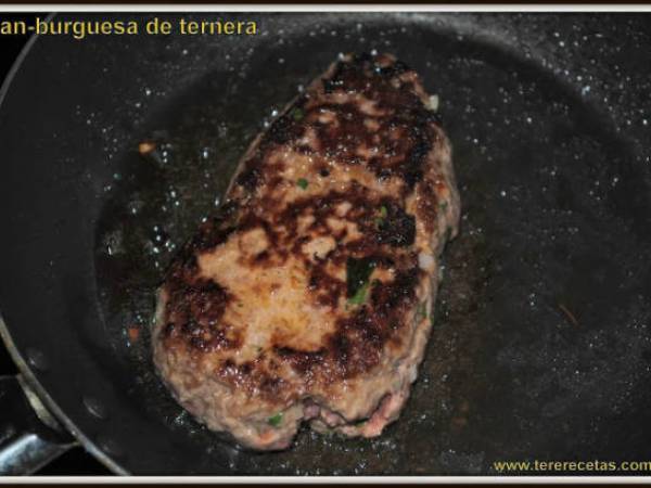 Pan-burguesa de ternera. - Preparación paso 1