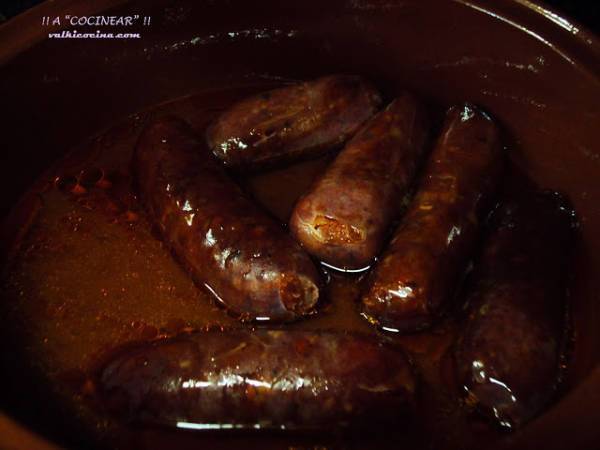 Chorizos al vino (con manzanilla de Sanlúcar) - Preparación paso 2