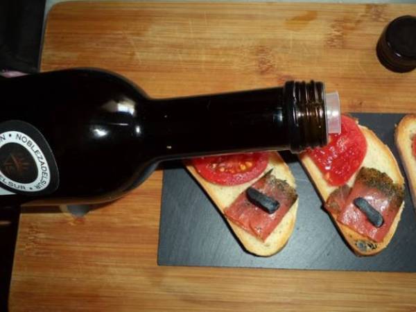 Tosta de Salmon y Ajo Negro - Preparación paso 3