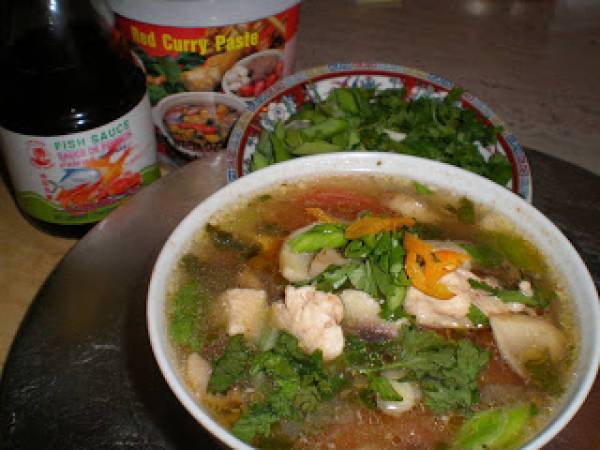 TOM YUM GAI, SOPA DE POLLO VIETNAMITA - Preparación paso 5