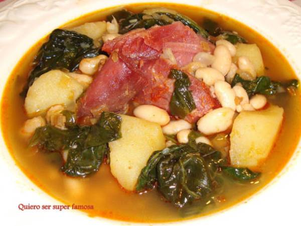 Potaje de judías, patatas y espinacas con choscu - Preparación paso 1