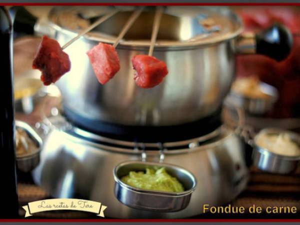 Exquisita fondue de carne. - Preparación paso 3