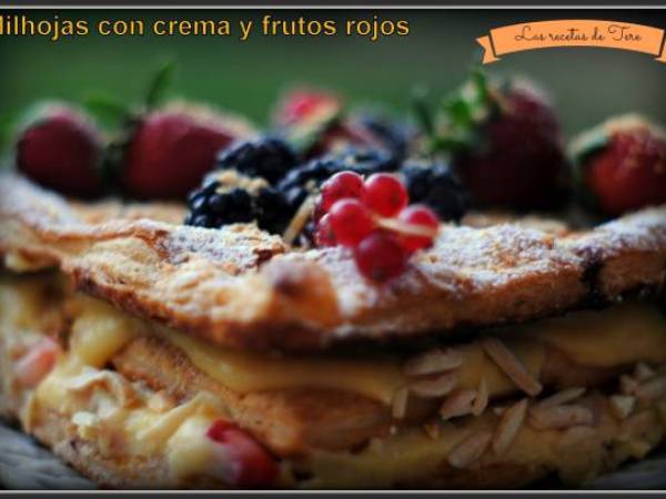 Milhojas de crema y frutos rojos - Preparación paso 4