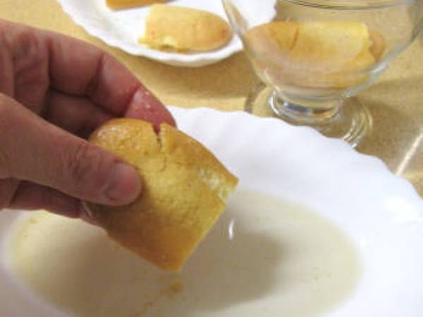 Copa de mousse de turron - Preparación paso 3