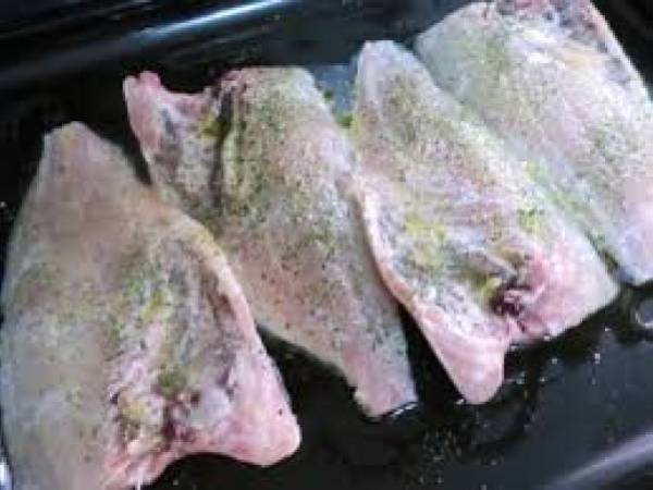 Dorada al horno rellena de sitake y gambas - Preparación paso 3