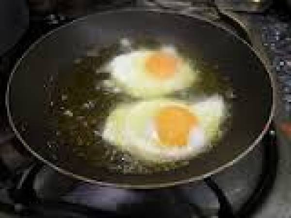 Nidos de patata con foie, huevo frito y jamon serrano - Preparación paso 4