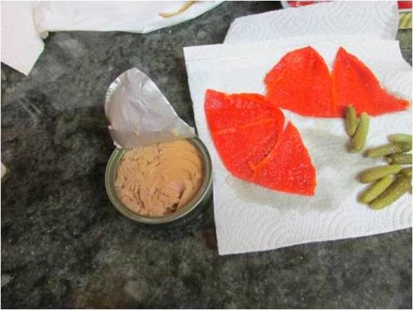 Canapes con salsa tartara - Preparación paso 2