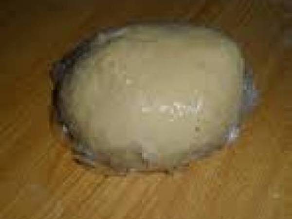 Raviolis caseros de esparragos y requeson - Preparación paso 2