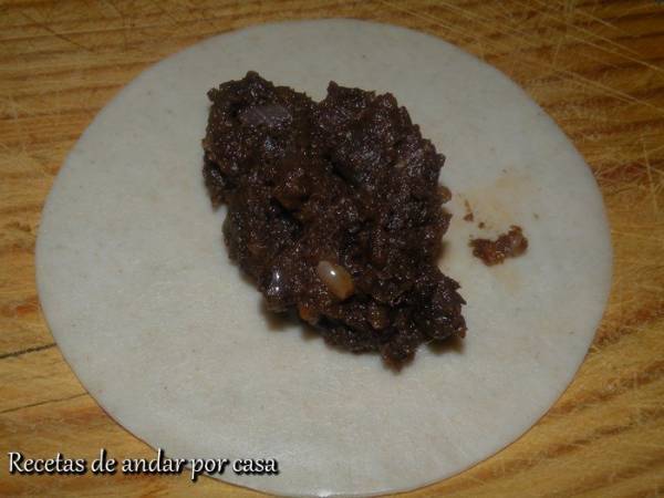 Saquitos de morcilla y sobrasada - Preparación paso 1