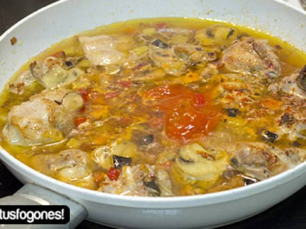 Pollo en salsa con champiñones - Preparación paso 5