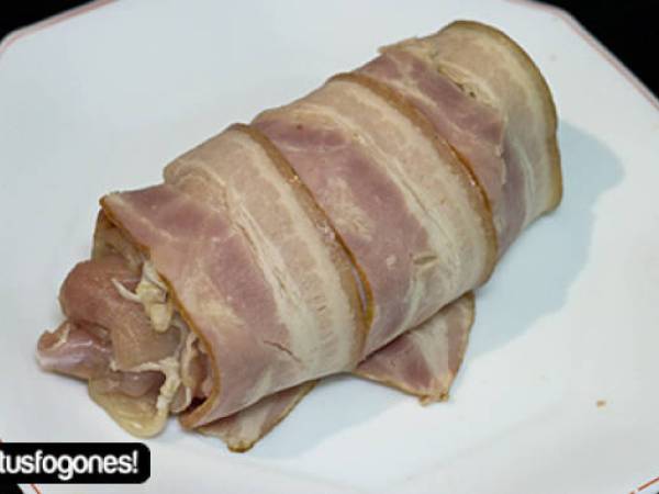 Rollitos de pollo, bacon y trigueros - Preparación paso 4