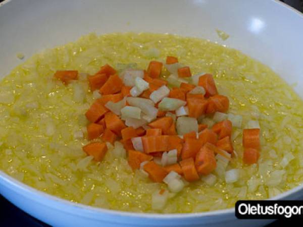 Espaguetis a la Boloñesa - Preparación paso 2