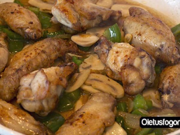 Alitas de pollo al ajillo con champiñones - Preparación paso 5