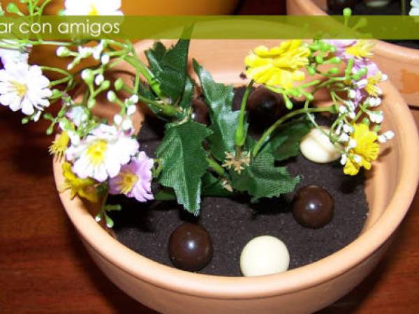 Macetas bizcocho de chocolate - Preparación paso 1