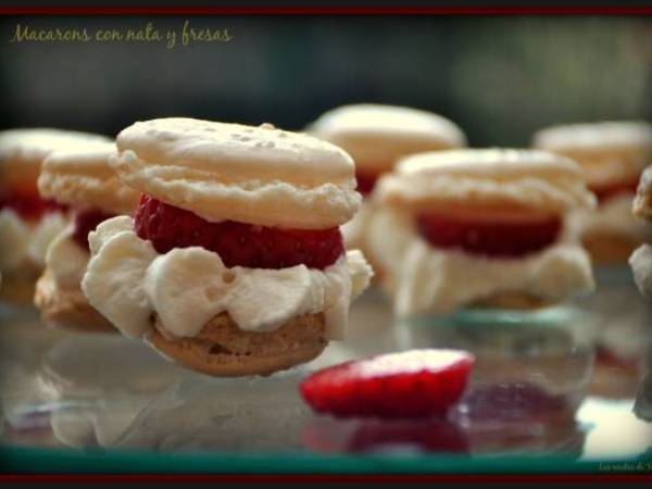 Macarons con nata y fresas - Preparación paso 2