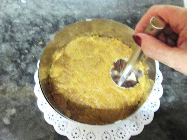 Tarta de cuajada, con mango y coco - Preparación paso 2