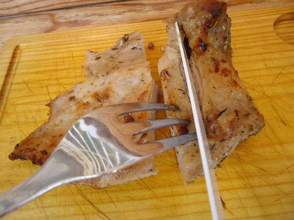 Secreto de cerdo con salsa de cerezas - Preparación paso 3