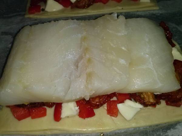 Tosta de tomate seco y bacalao! - Preparación paso 2