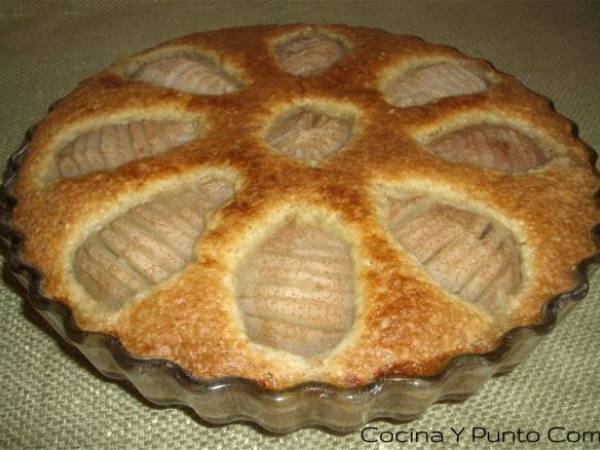 Tarta de Peras con Almendras, sencilla - Preparación paso 4