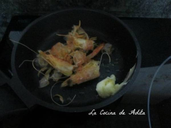 Flores de pasta filo con langostinos - Preparación paso 1