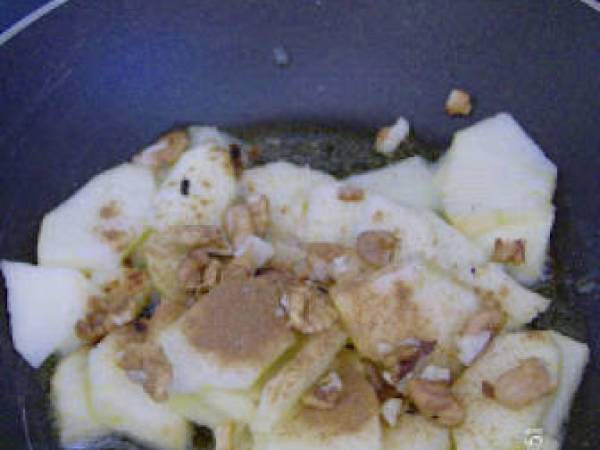 Cous cous especiado a la canela y manzana - Preparación paso 2