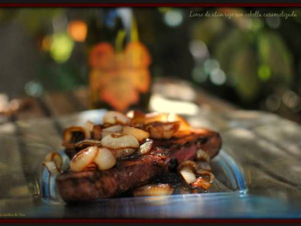 Lomo de atún rojo con cebolla caramelizada. - Preparación paso 1