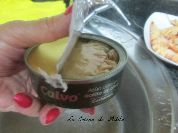 Brazo de puré de patatas, relleno de mariscos - Preparación paso 3