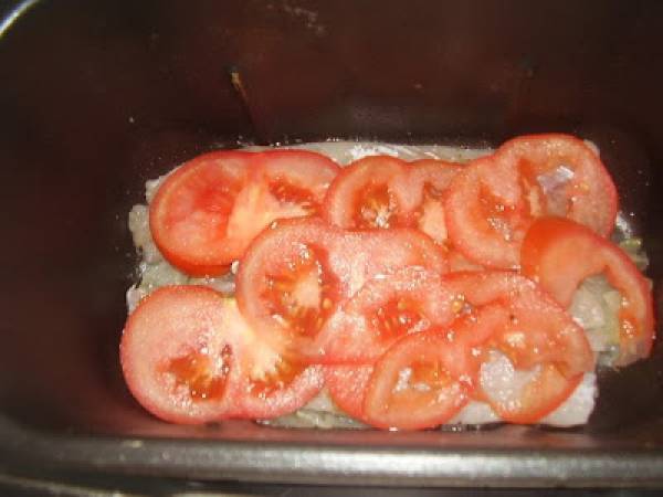 PESCADO EN SALSA DE TOMATE EN PANIFICADORA BIFINETT - Preparación paso 3