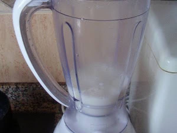 CÓMO HACER UN CAPPUCCINO CON UNA BATIDORA AMERICANA - Preparación paso 2