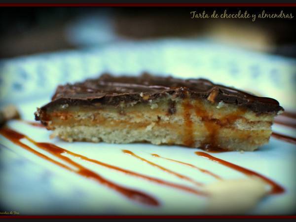 Maravillosa tarta de chocolate y almendras - Preparación paso 3