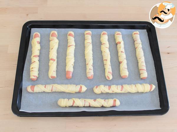 Salchichas momia para Halloween - Preparación paso 3