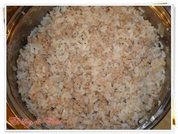 Repollo con arroz y carne - Preparación paso 2