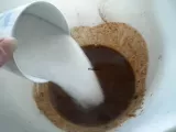 Paso 7 - Cupcake de chocolate tipo Pingüinos Marinela