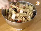 Paso 3 - Ensalada de pasta, tomate, feta y aceitunas