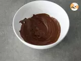 Paso 1 - Bombones de chocolate con esponjitas y avellanas