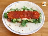 Paso 3 - Wrap de chorizo, aguacate y tomate