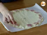 Paso 2 - Croissants de hojaldre rellenos de bechamel, jamón cocido y queso