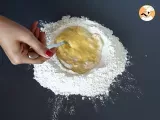 Paso 2 - Caramelle, raviolis con forma de caramelo, rellenos de calabaza y ricotta