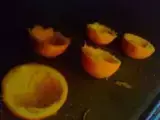Paso 1 - naranjas rellenas de ensalada de pollo y piña