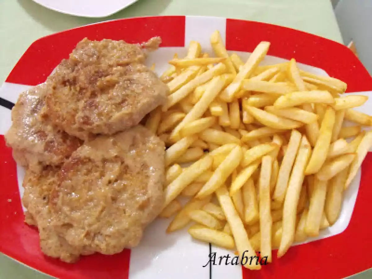 17.- Lomo de cerdo con salsa de almendras - foto 2