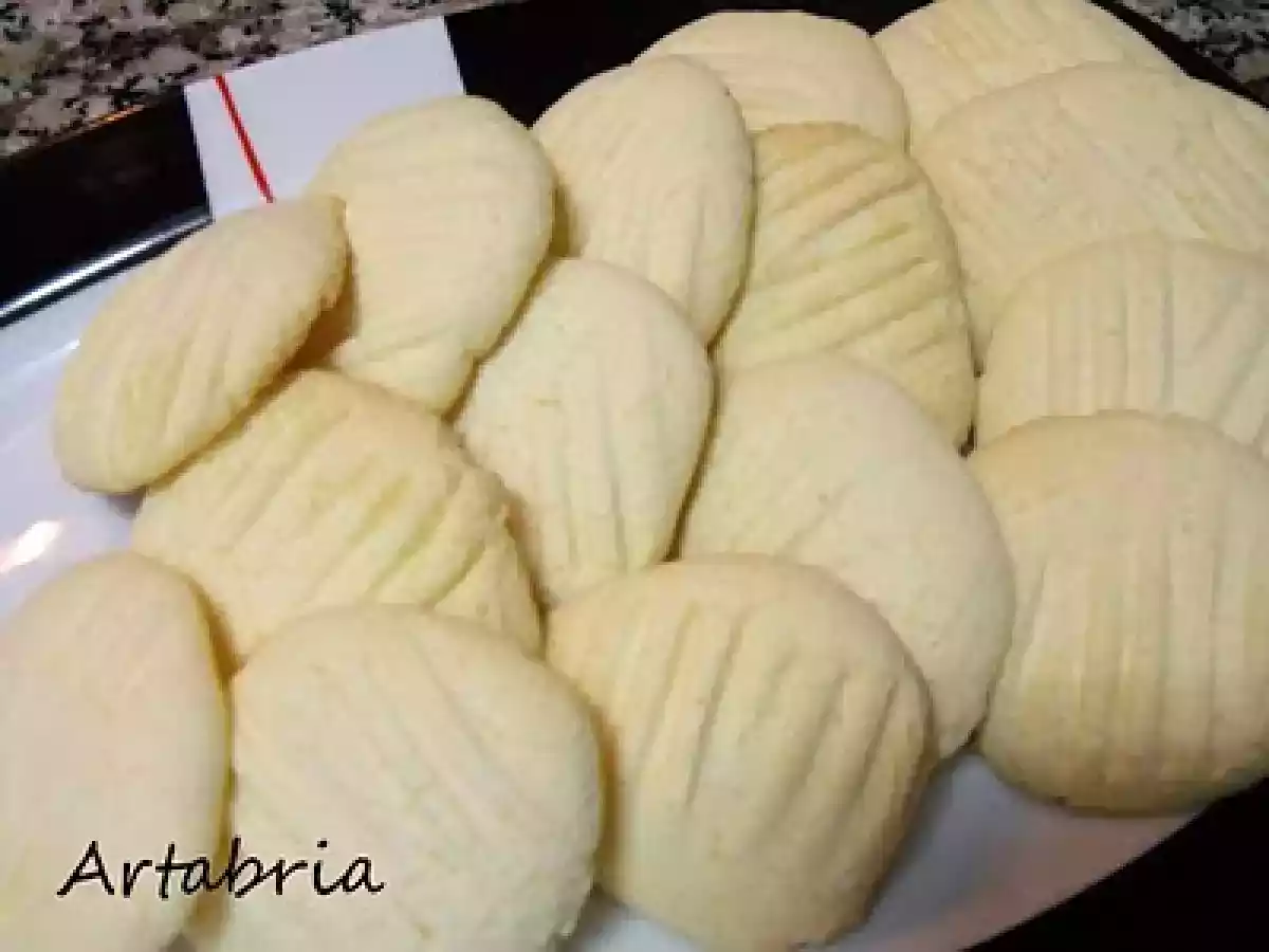 90.- Galletas de leche condensada y maizena