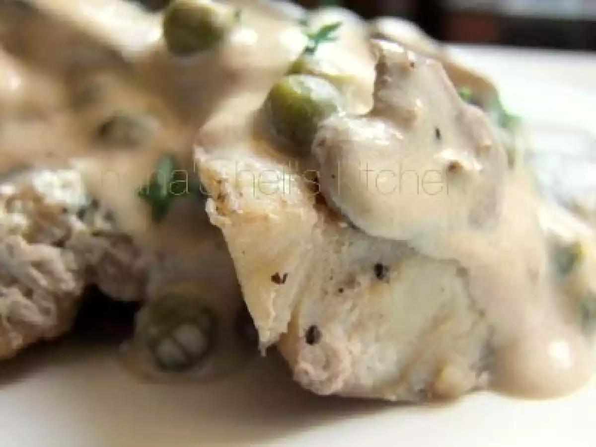 Abadejo en salsa de shitake y guisantes