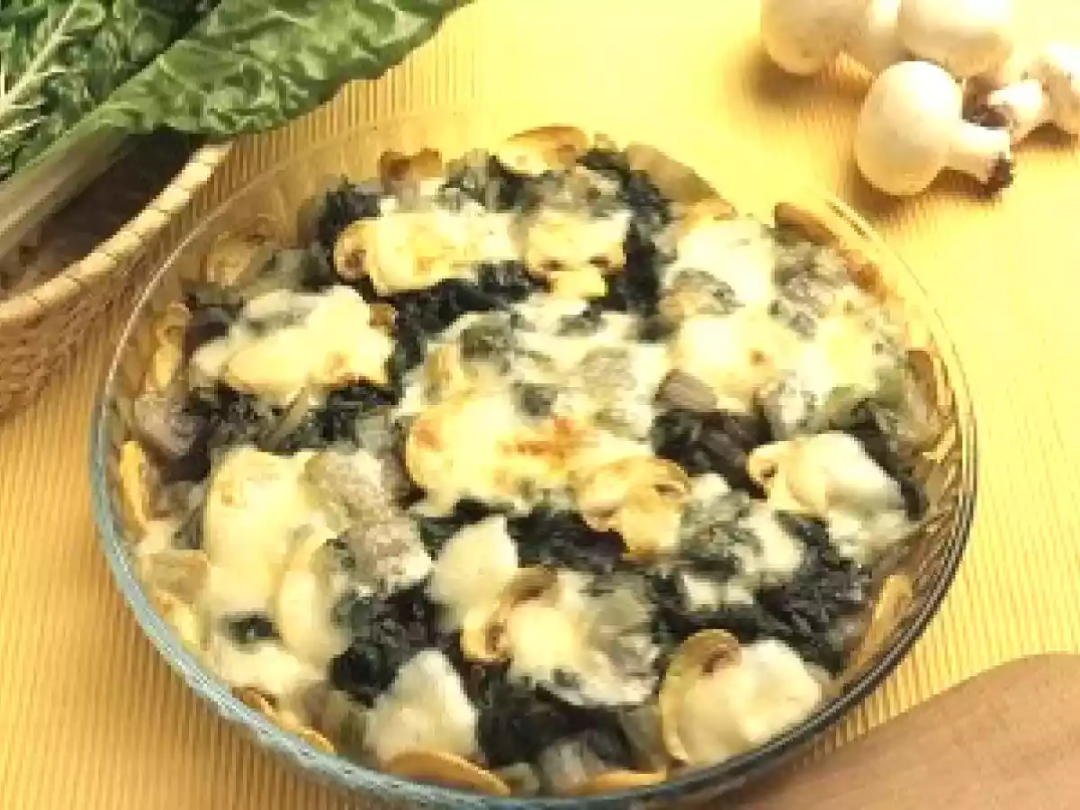 Acelgas con champiñones y queso fresco