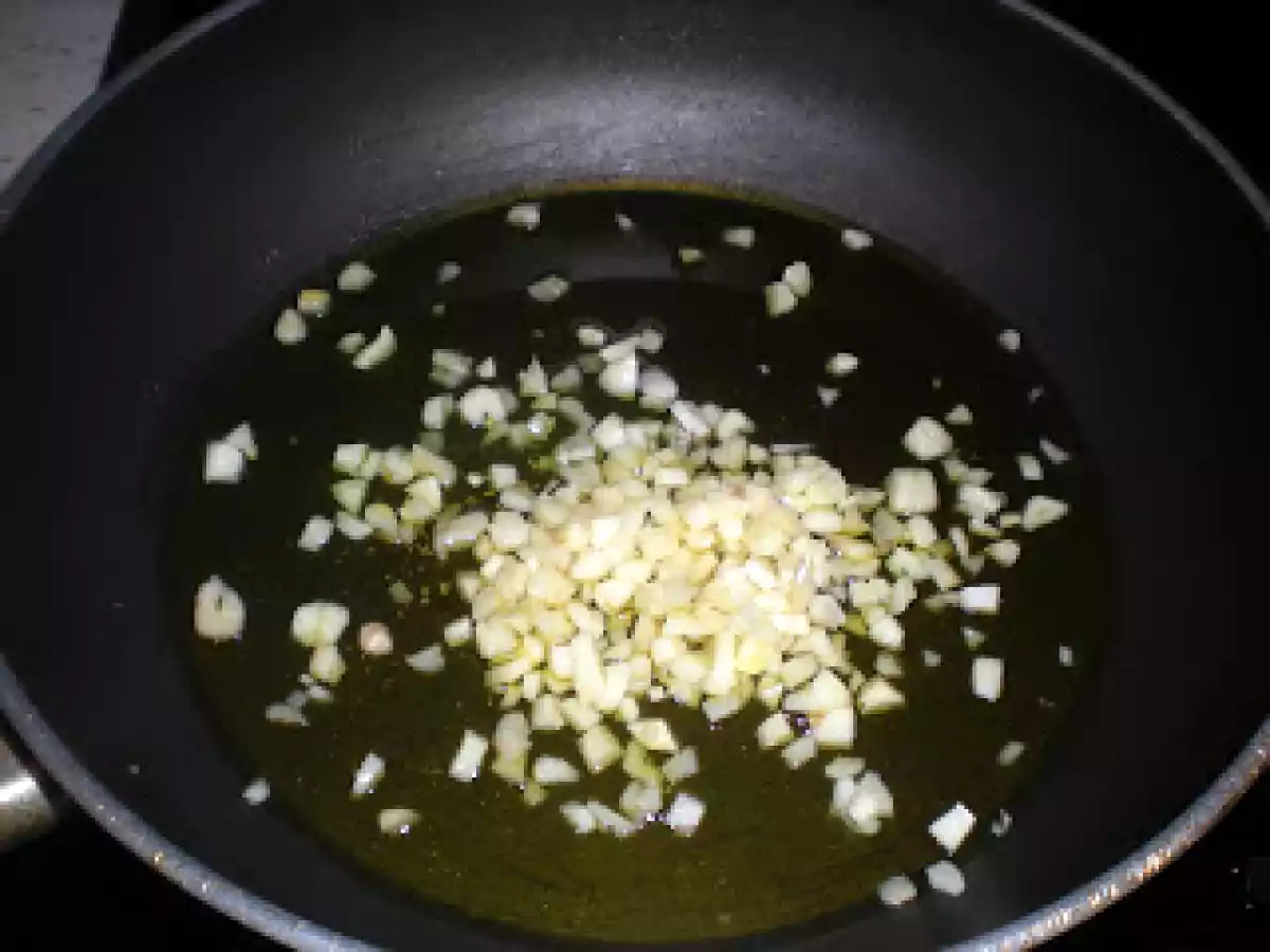 Acelgas rehogadas con filete empanado - foto 5