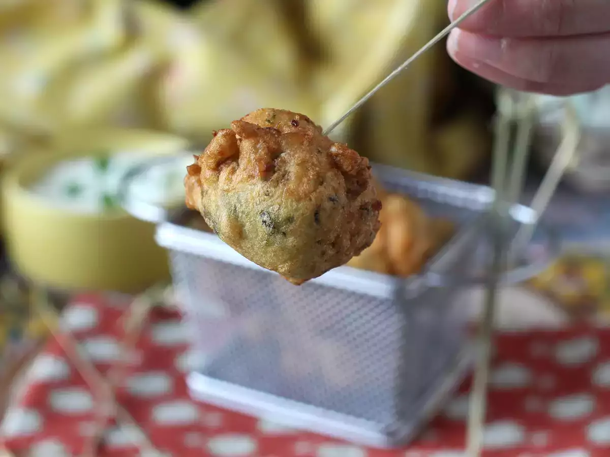 Acras de bacalao, los buñuelos crujientes más populares de Francia - foto 3