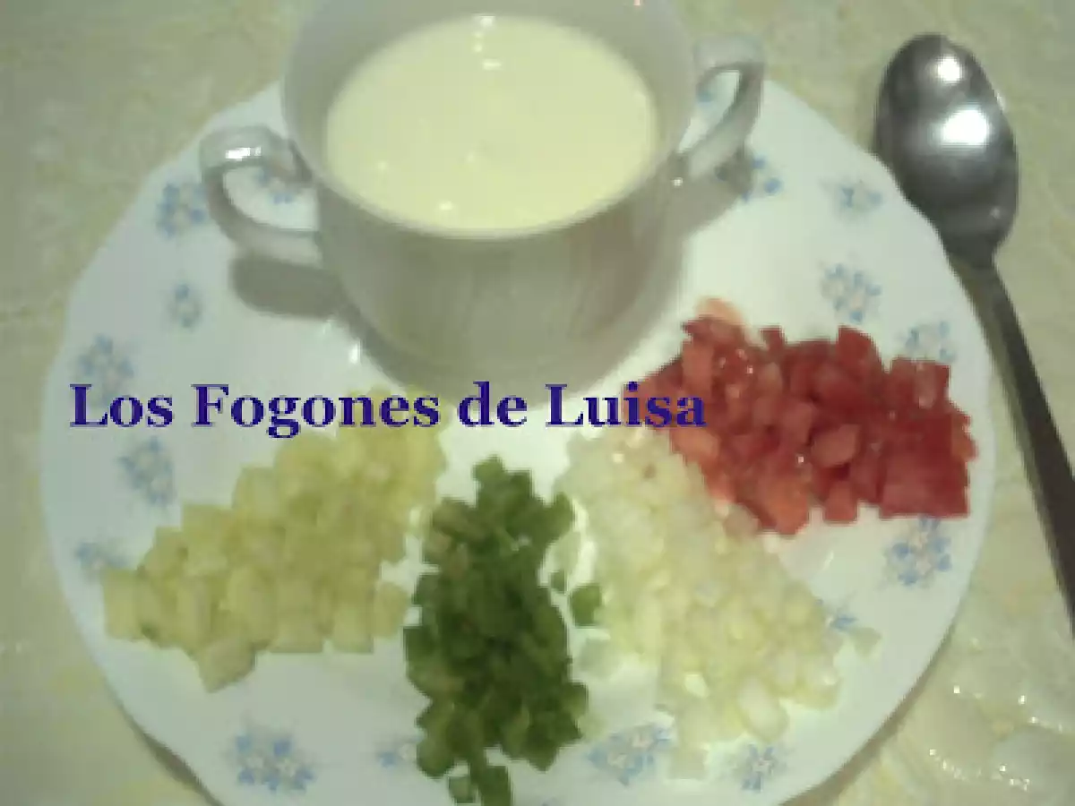 Ajo blanco, sin almendras