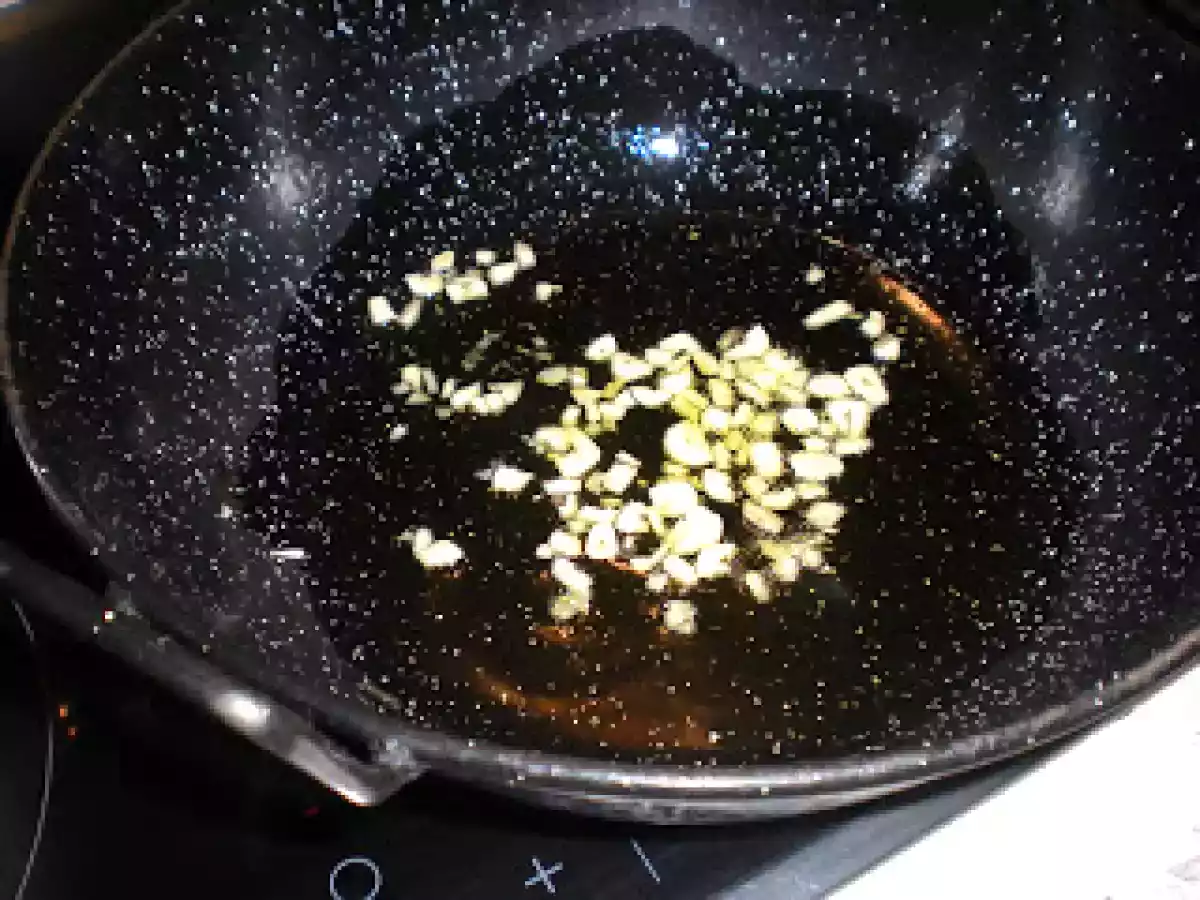 Ajo de patata con bacalao y espárragos trigueros - foto 8