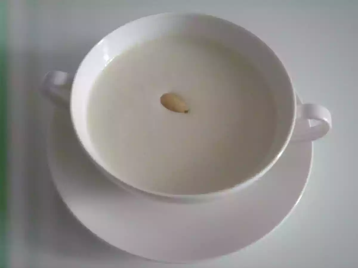 AJOBLANCO DE ALMENDRAS