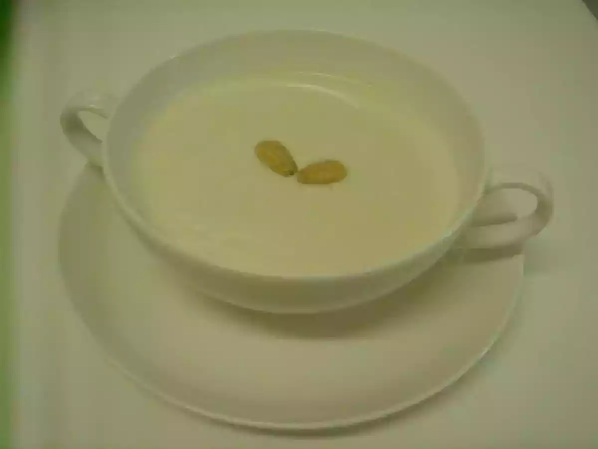 AJOBLANCO DE ALMENDRAS - foto 3