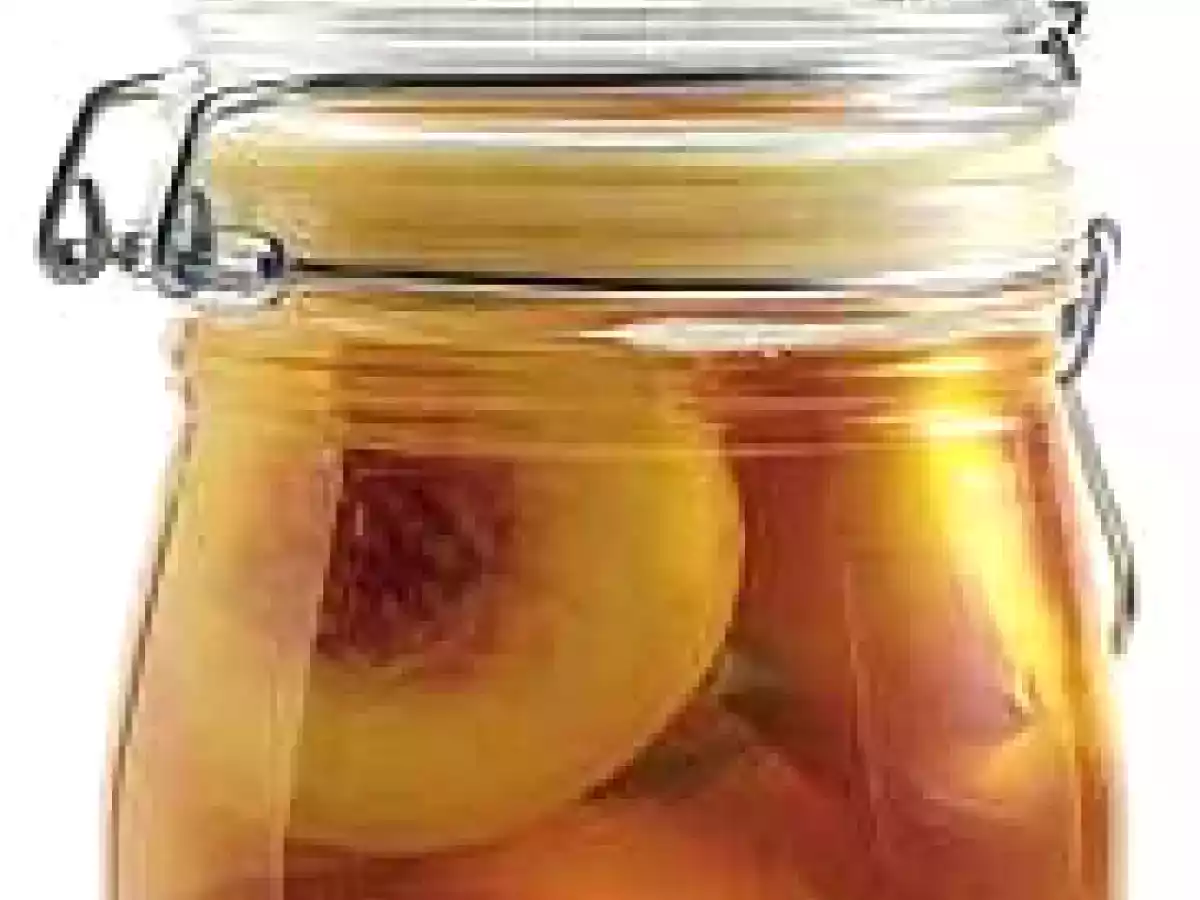 Albaricoques al vino dulce